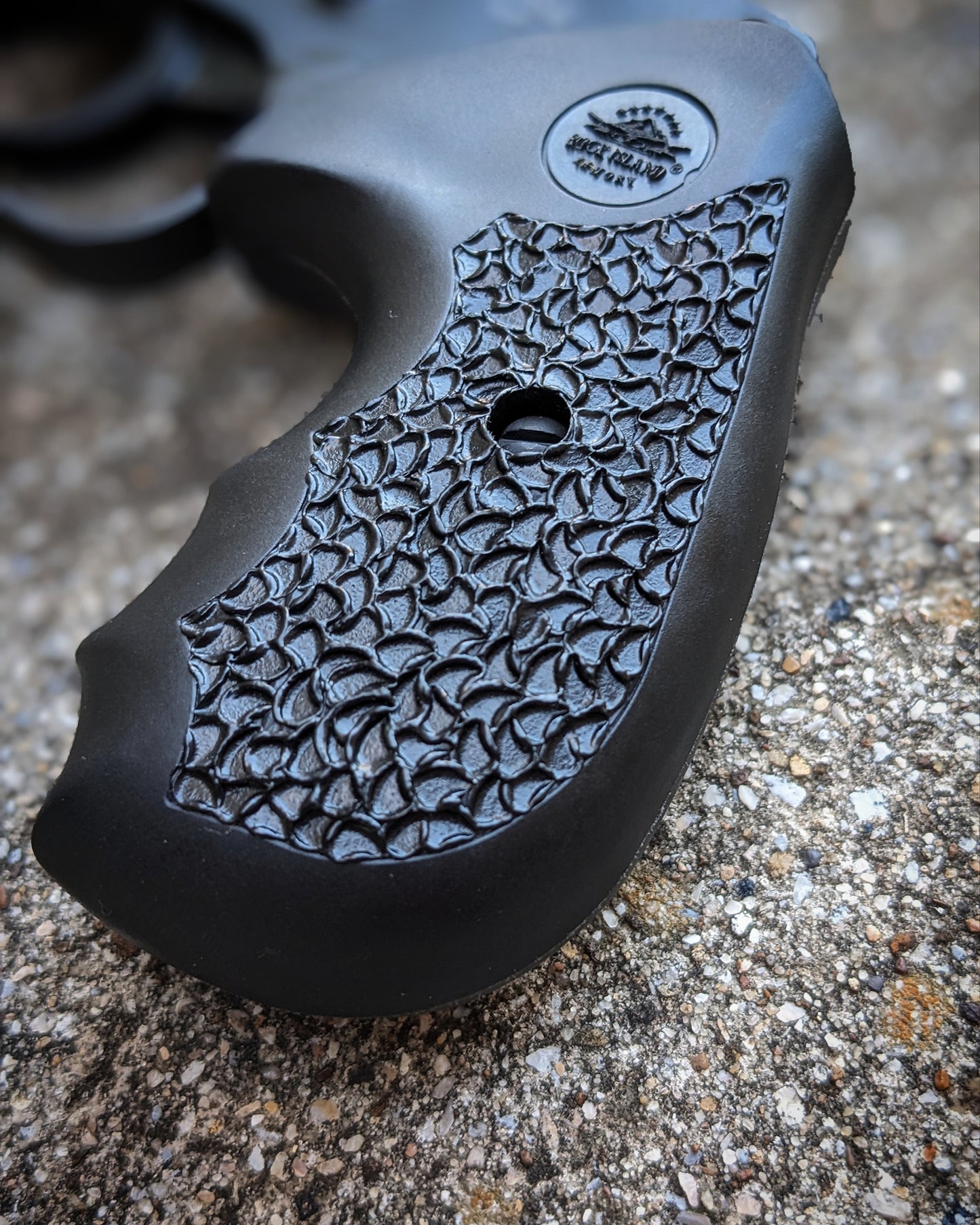 Armscor Rock Island Armory M200 M206 Polymer Grip Stippled - Talons -Half