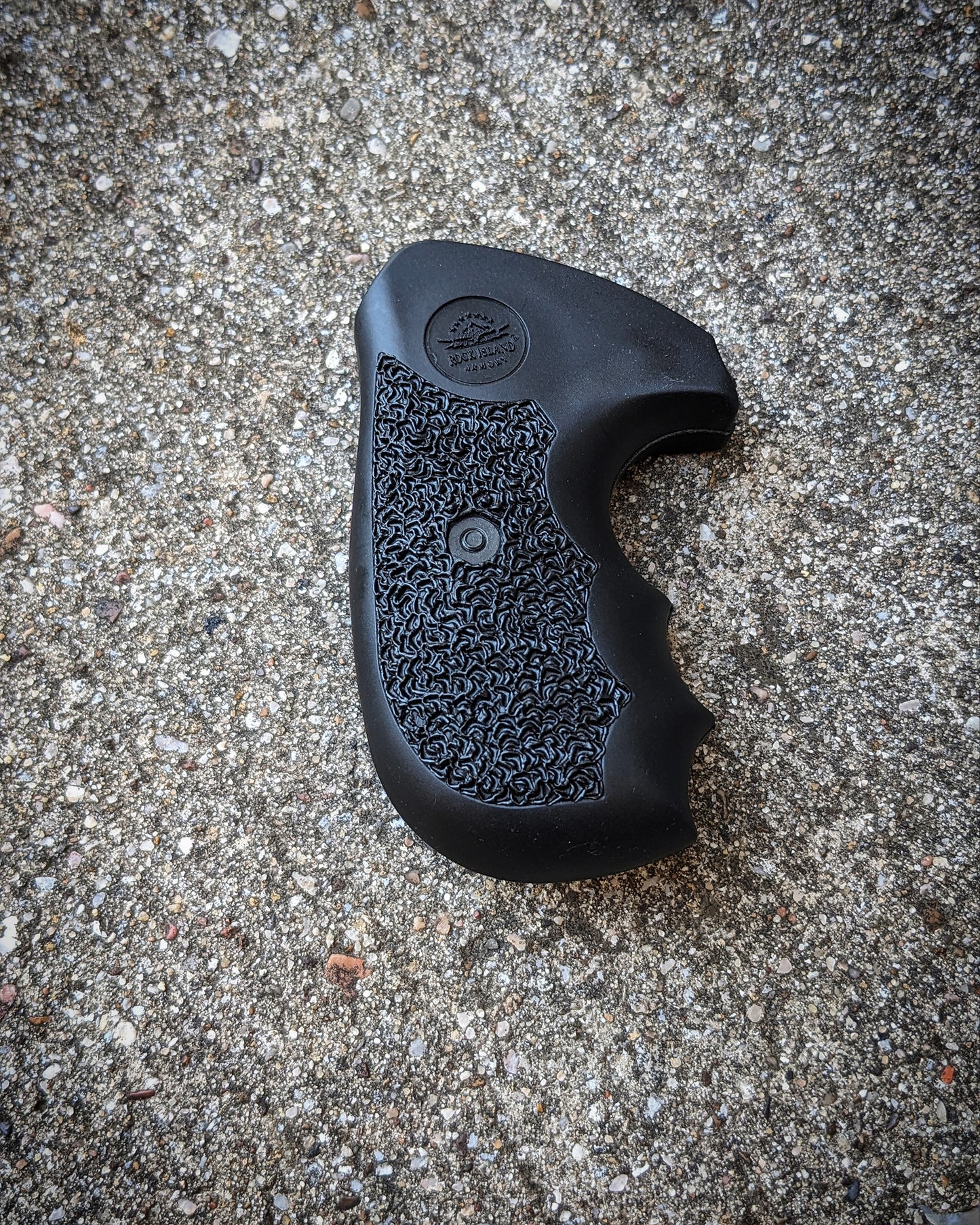 Armscor Rock Island Armory M200 M206 Polymer Grip Stippled - Vector -Half