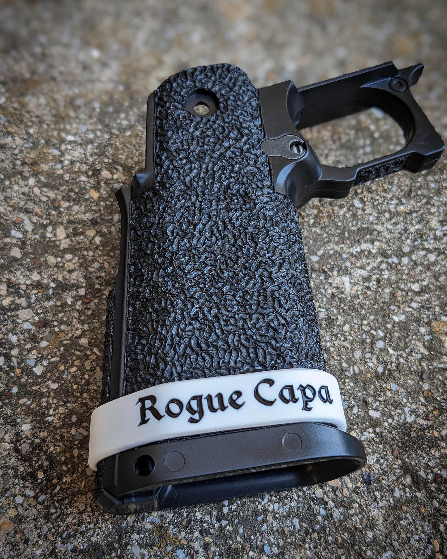 Cow Cow Hi-Capa 4.3/5.1 Stippled Grip - Classic