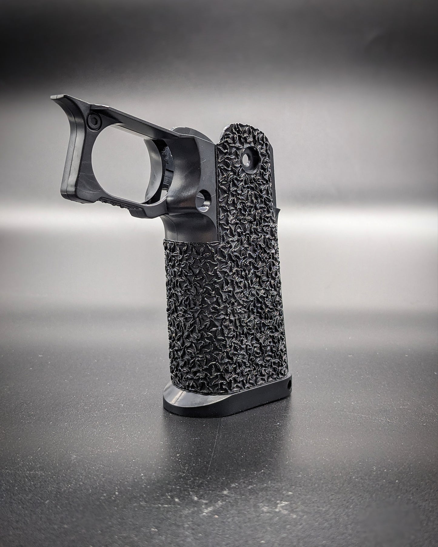 Cow Cow Hi-Capa 4.3/5.1 Stippled Grip - Tri-Hard