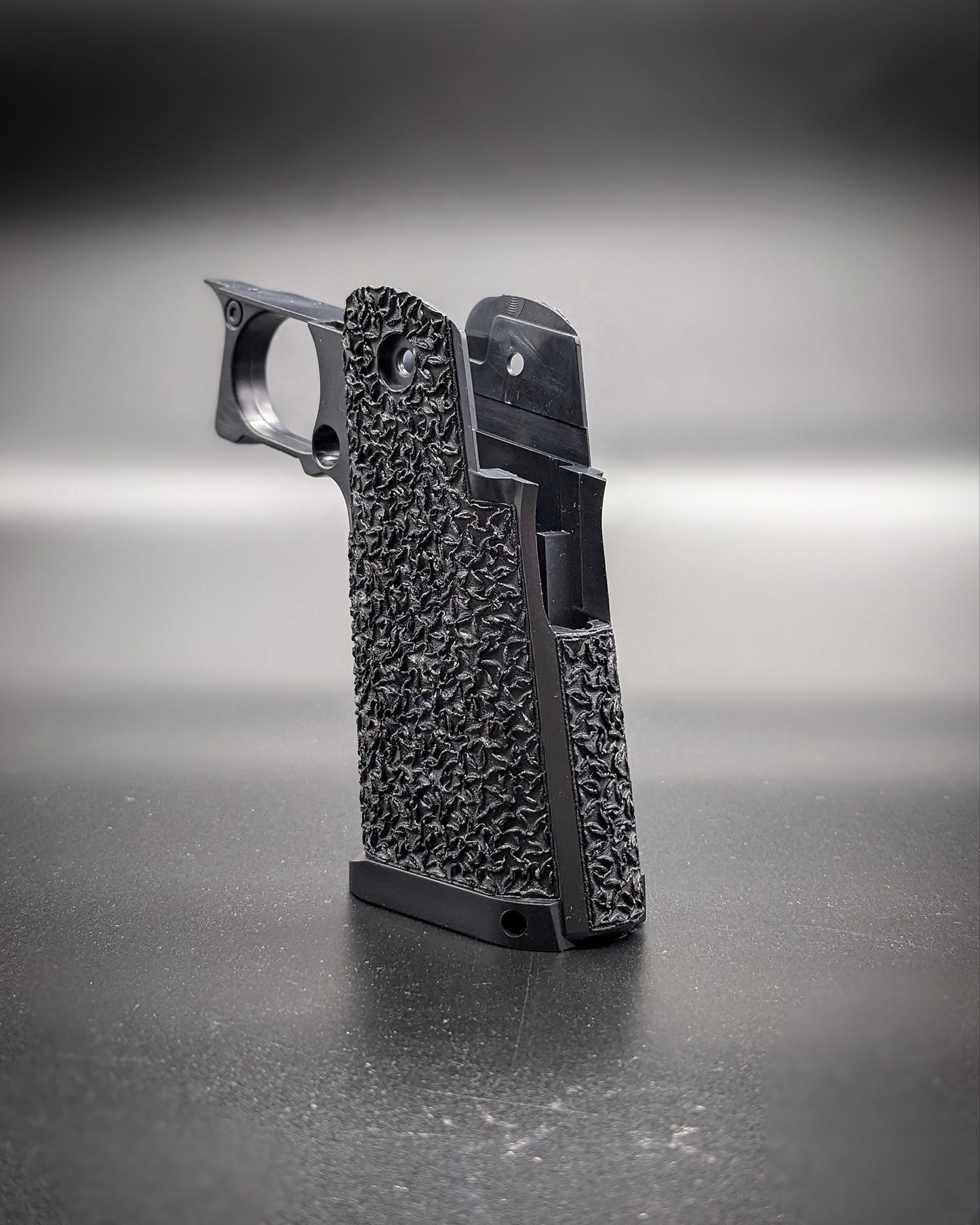 Cow Cow Hi-Capa 4.3/5.1 Stippled Grip - Tri-Hard