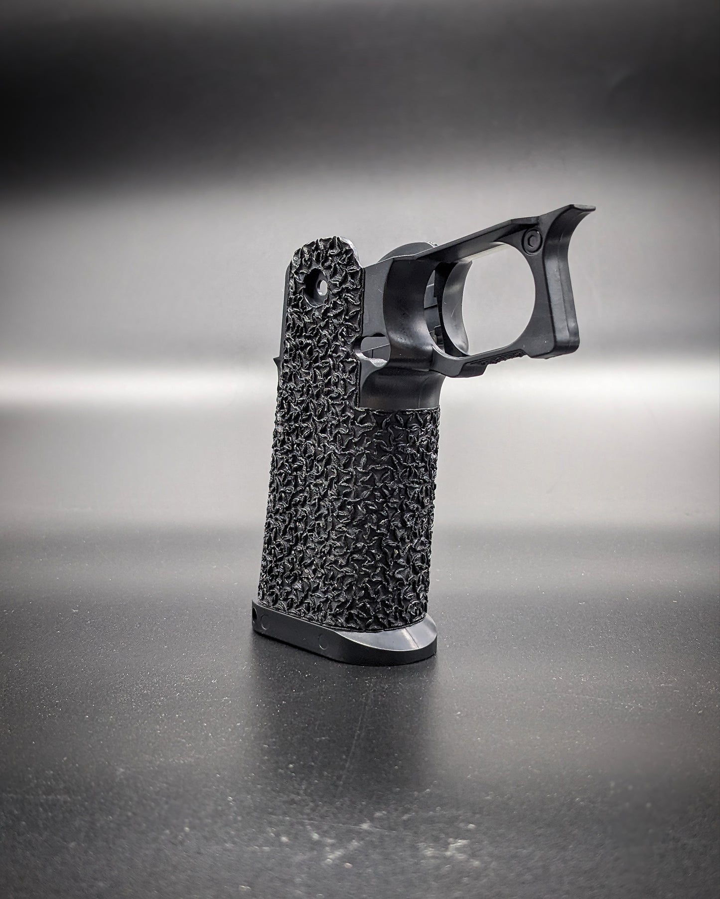 Cow Cow Hi-Capa 4.3/5.1 Stippled Grip - Tri-Hard
