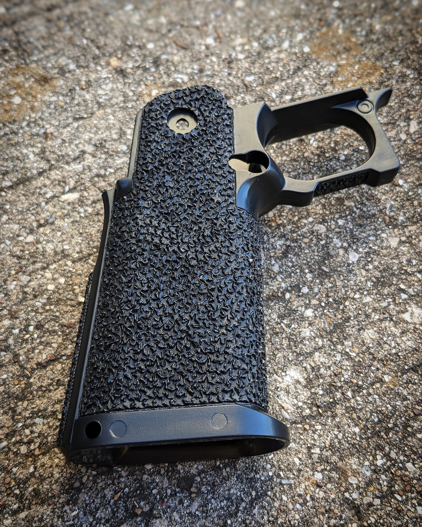 Cow Cow Hi-Capa 4.3/5.1 Stippled Grip - Dark Star