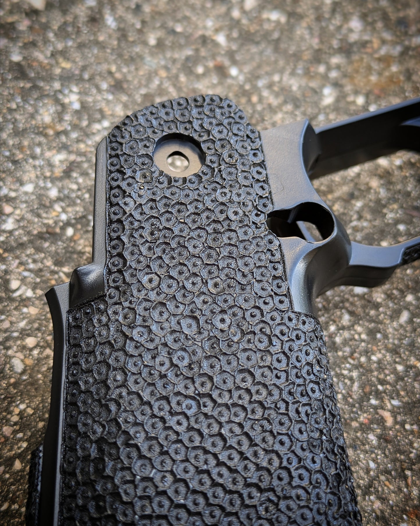 Cow Cow Hi-Capa 4.3/5.1 Stippled Grip - Eyes