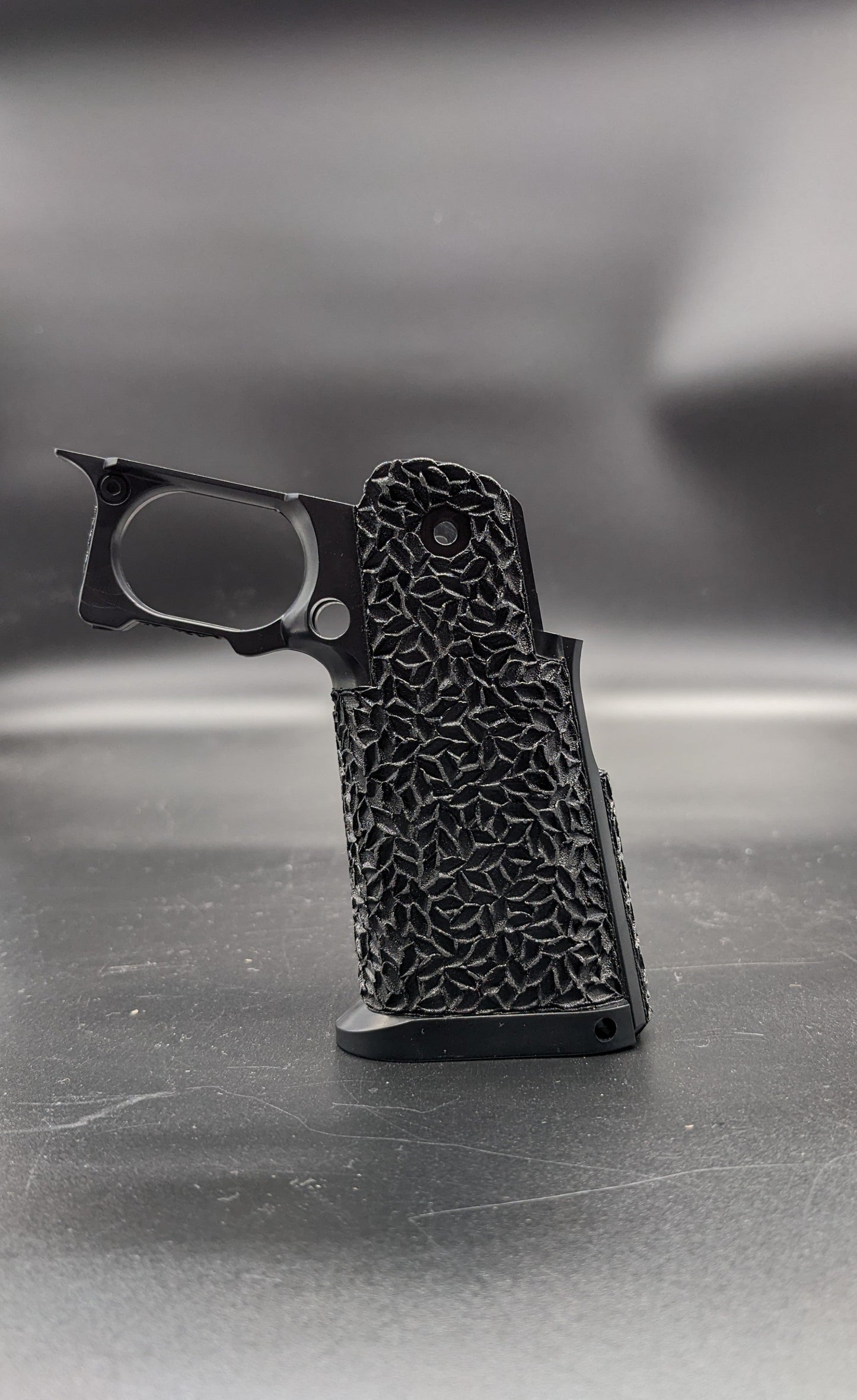 Cow Cow Hi-Capa 4.3/5.1 Stippled Grip -Offset