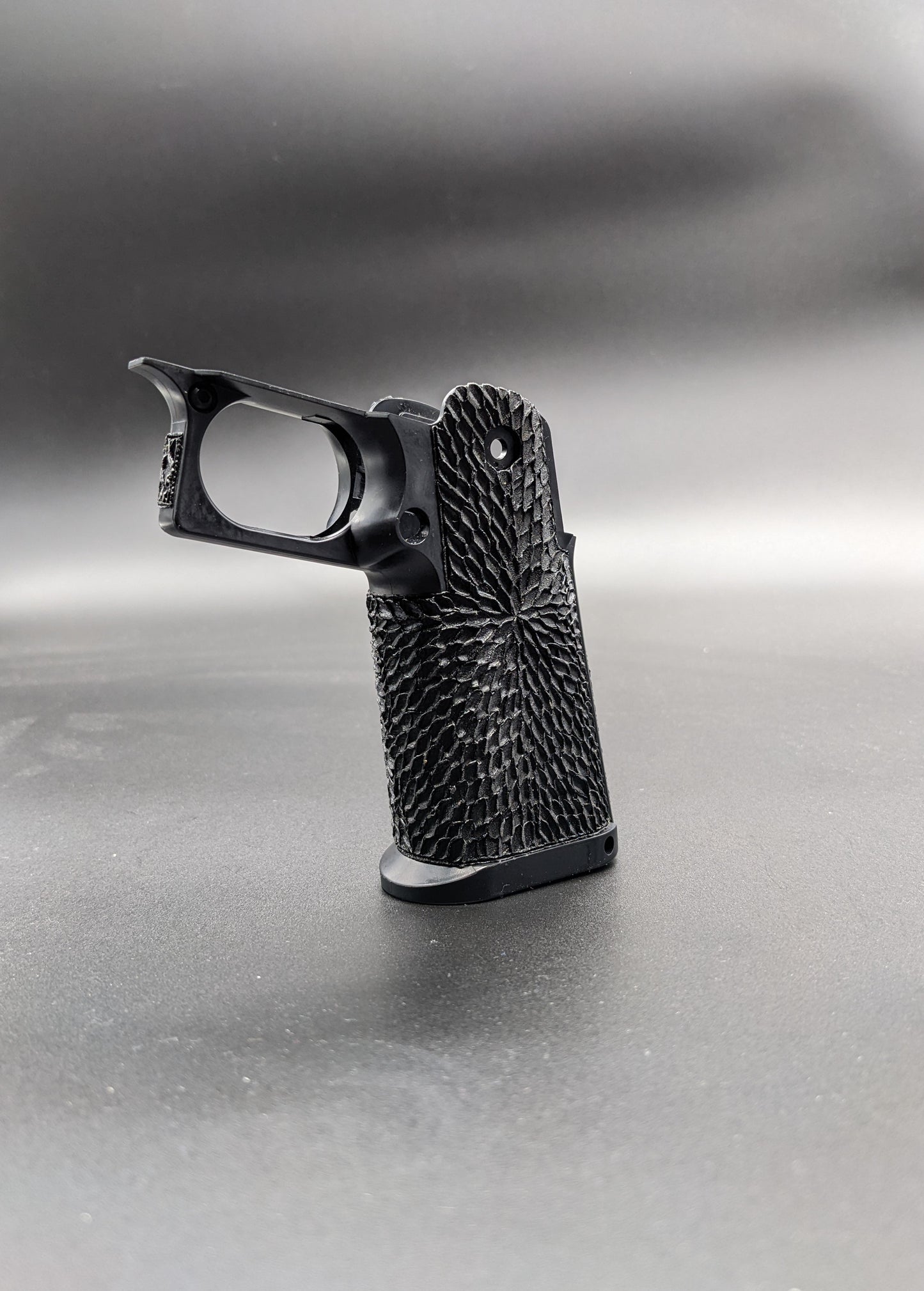 CowCow  Hi-capa grip 4.3/5.1 Airsoft Grip Stippled - Dahlia