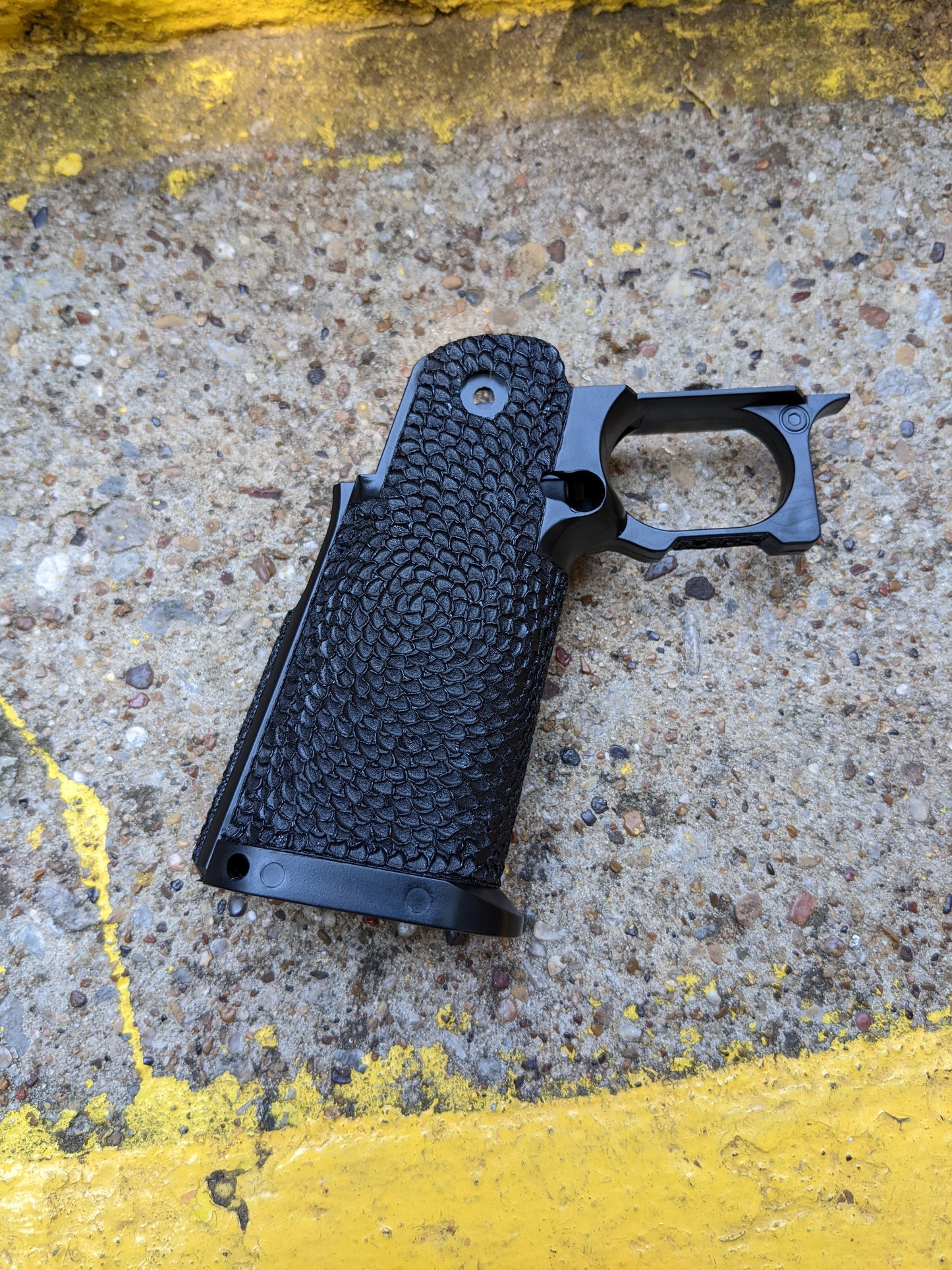 Cow Cow Hi-Capa 4.3/5.1 Stippled Grip - Sun Stone