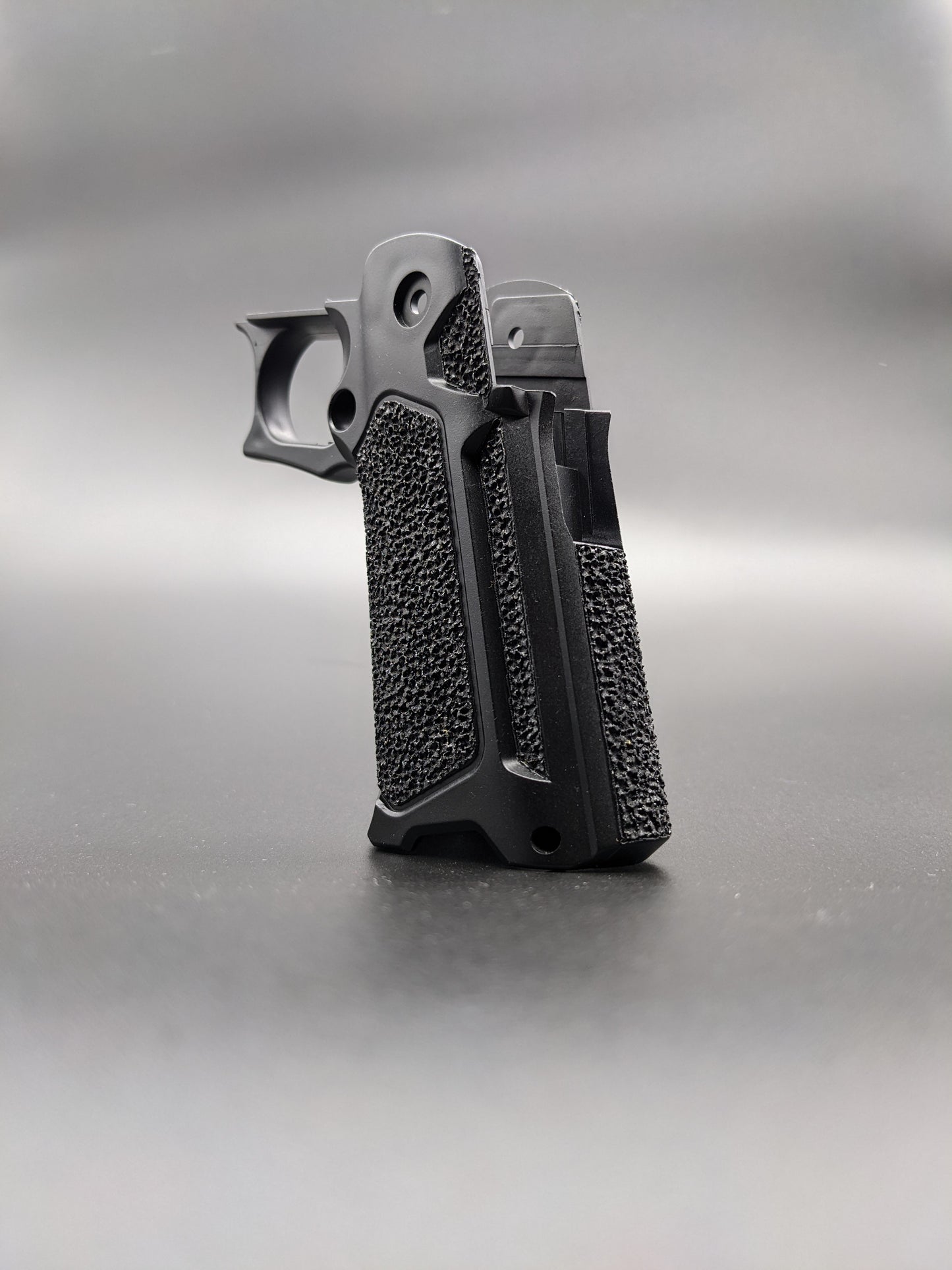 Laylax Slim Grip Type-R - Micro Ping Stipple