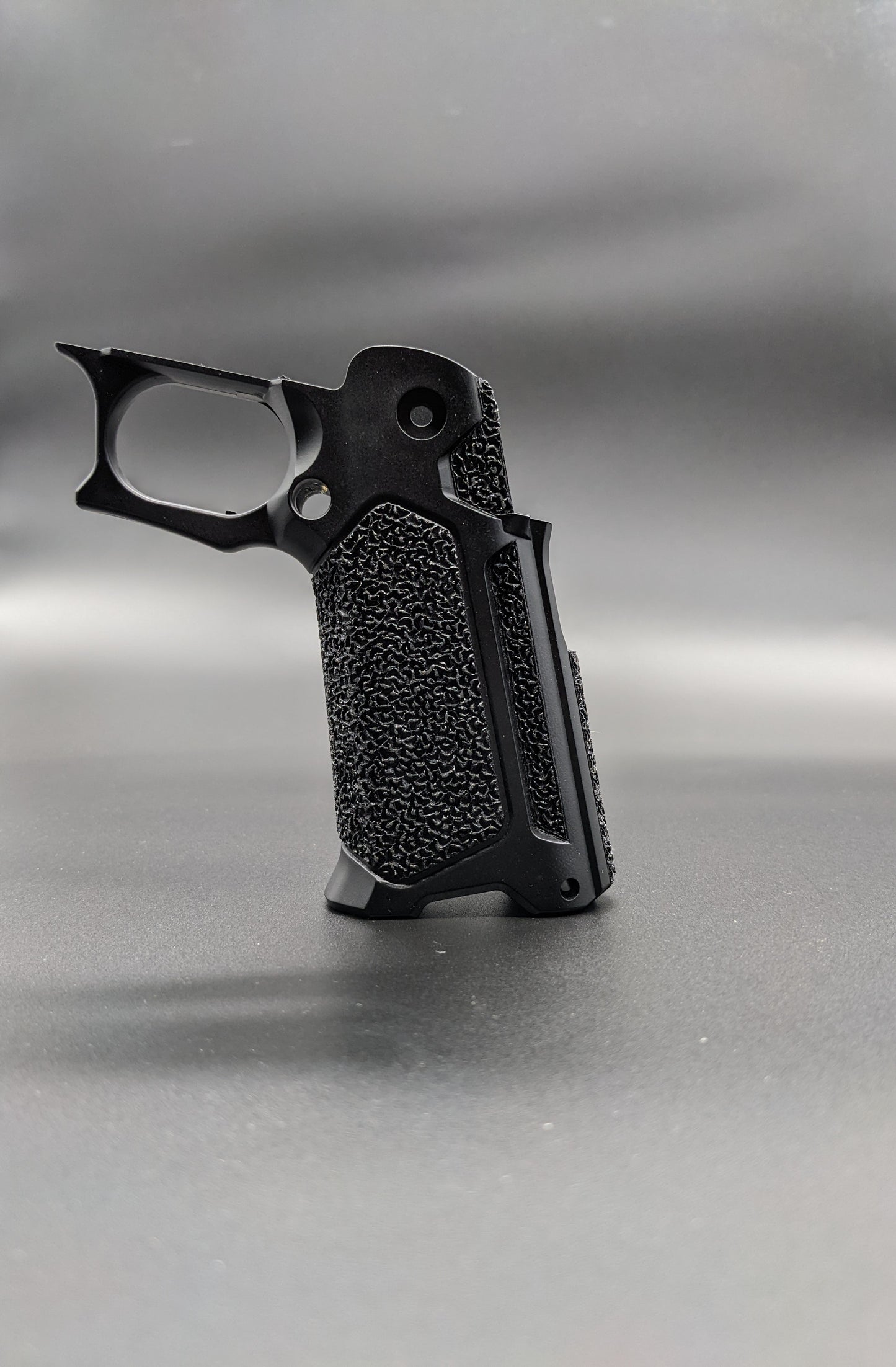 Laylax Slim Grip Type-R - Vector Stipple