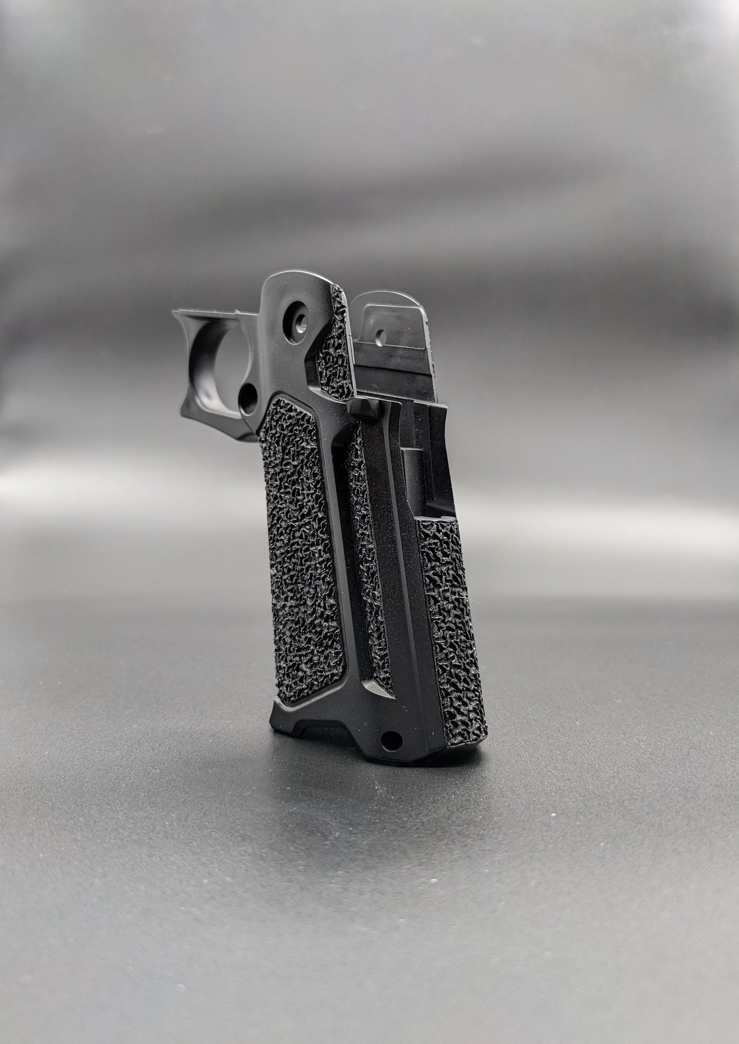 Laylax Slim Grip Type-R - Vector Stipple