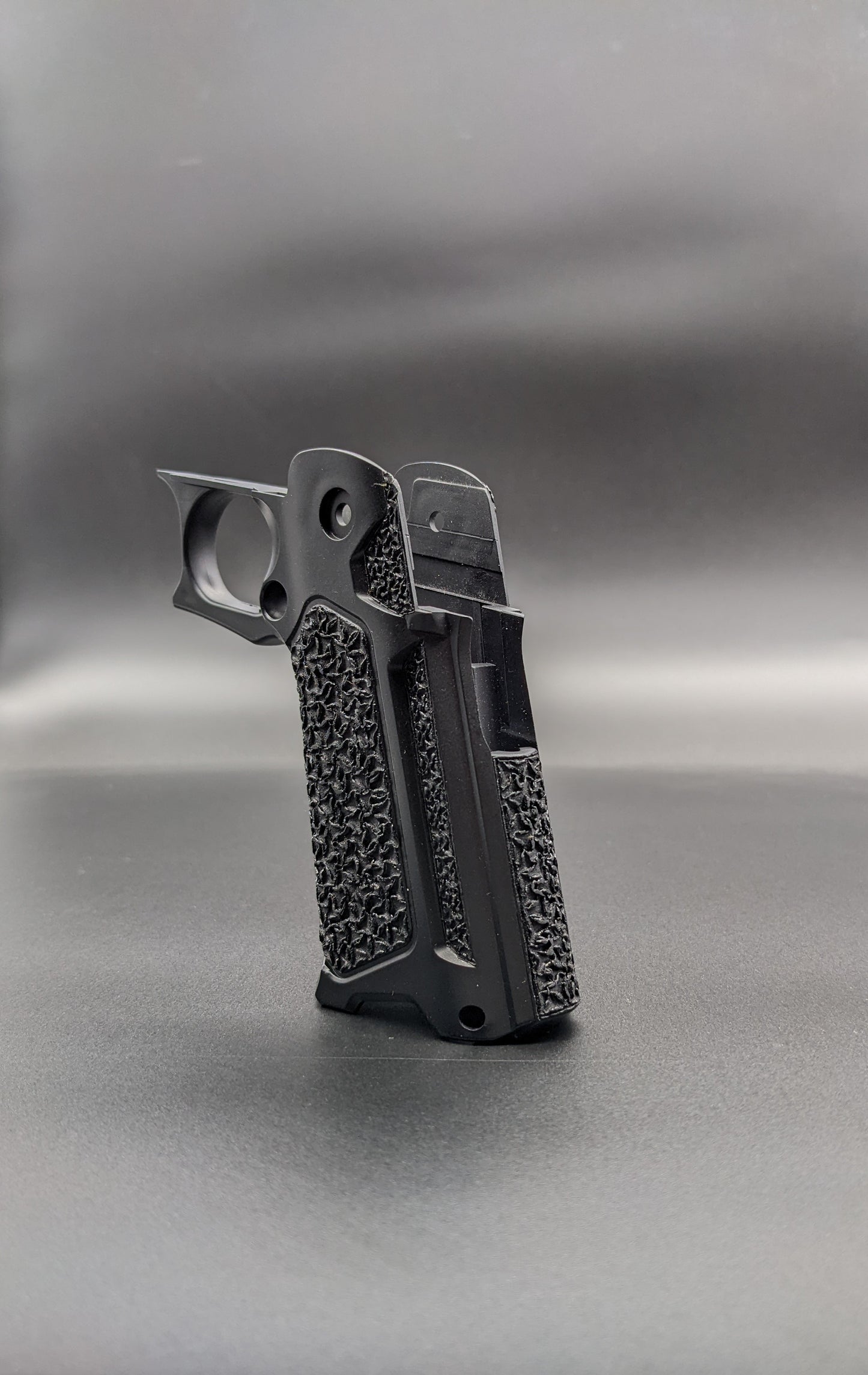 Laylax Slim Grip Type-R - Tri-Hard/Vector Stipple