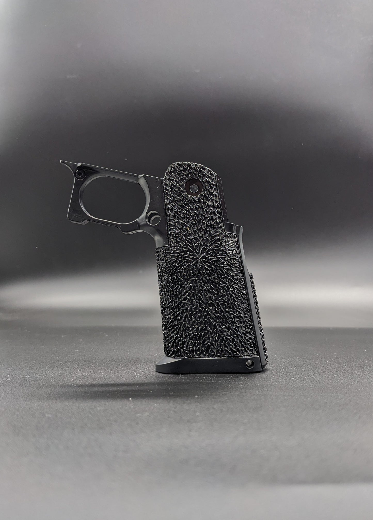 Cow Cow Hi-Capa 4.3/5.1 Stippled Grip - Shards