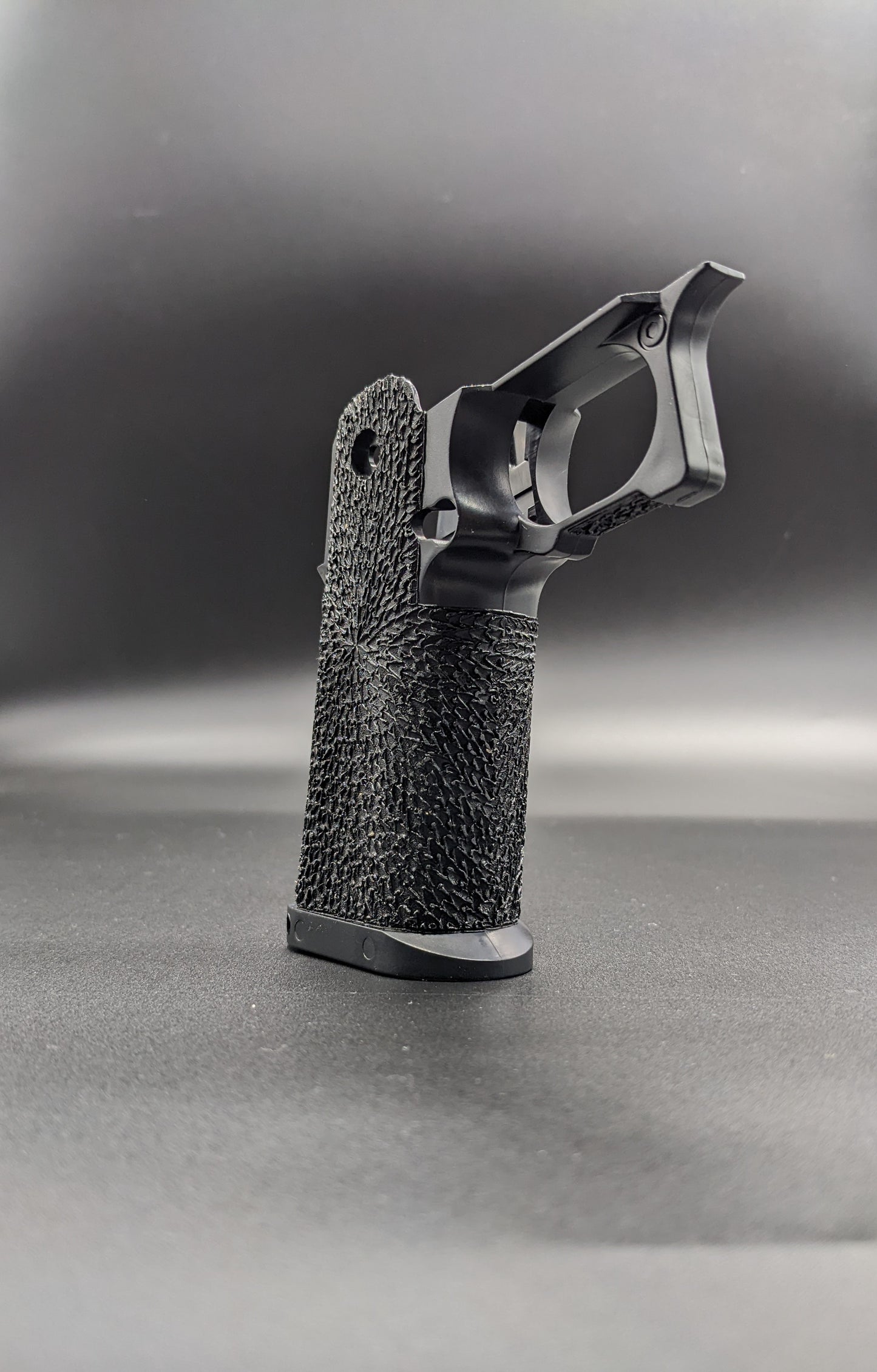 Cow Cow Hi-Capa 4.3/5.1 Stippled Grip - Shards