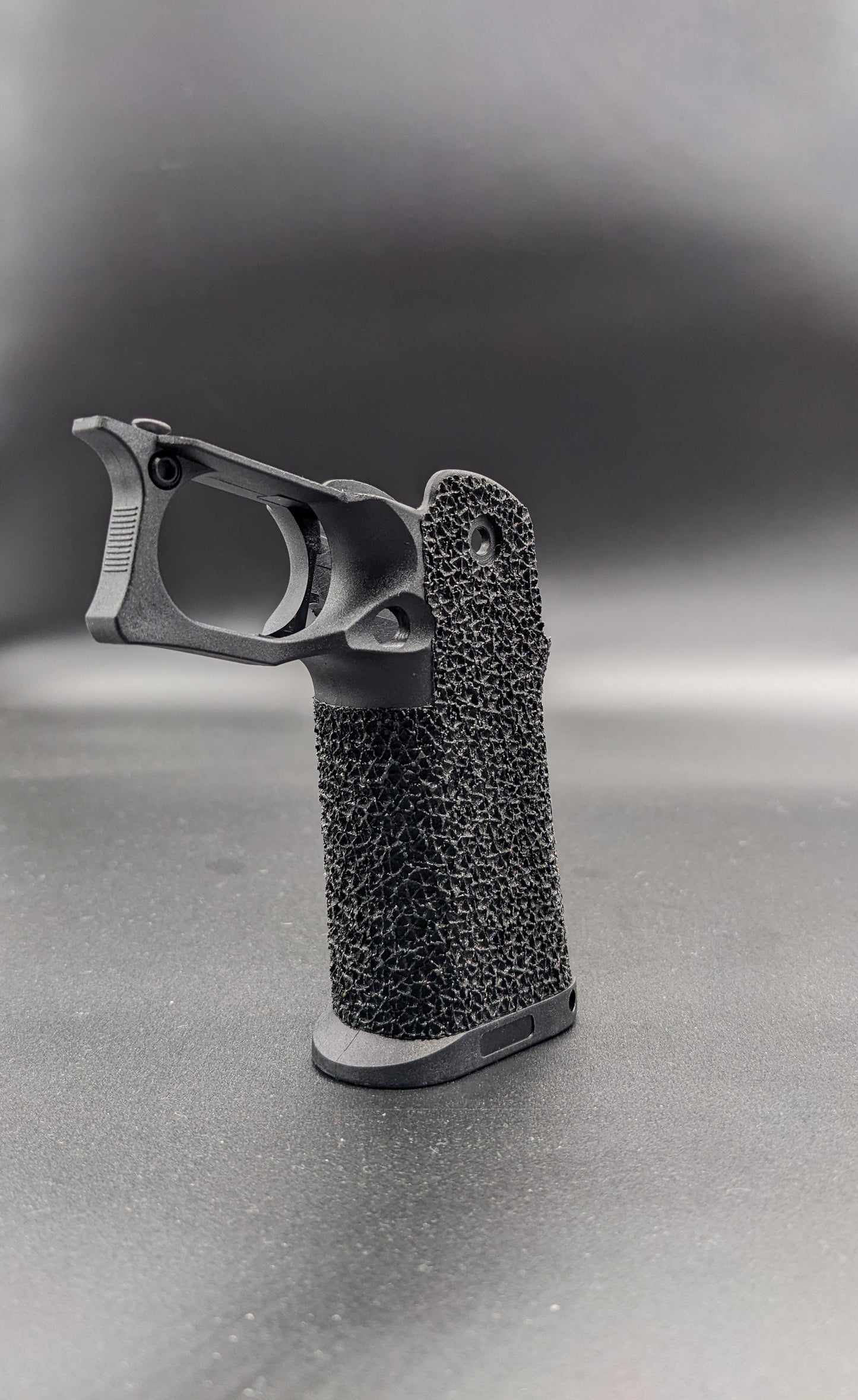 ICS 4.3/5.1 Hi-Capa Airsoft Grip Custom Stippled - Windmill