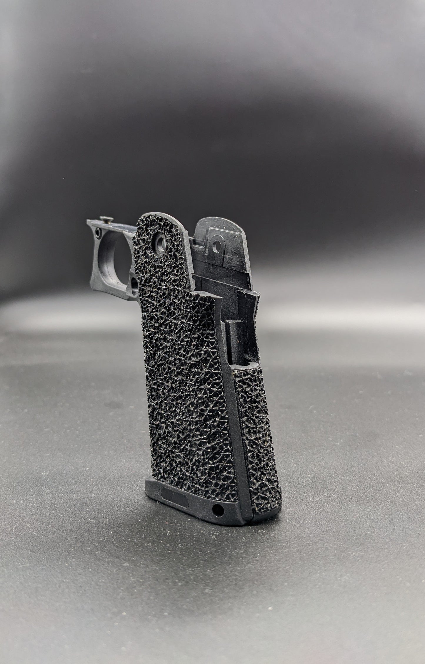 ICS 4.3/5.1 Hi-Capa Airsoft Grip Custom Stippled - Windmill
