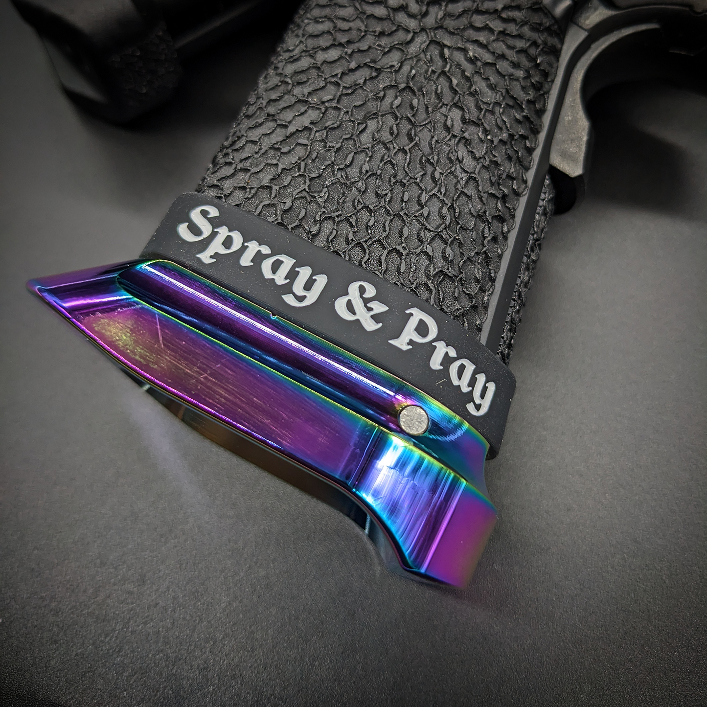 Silicone Hi-Capa Grip Band - Spray & Pray