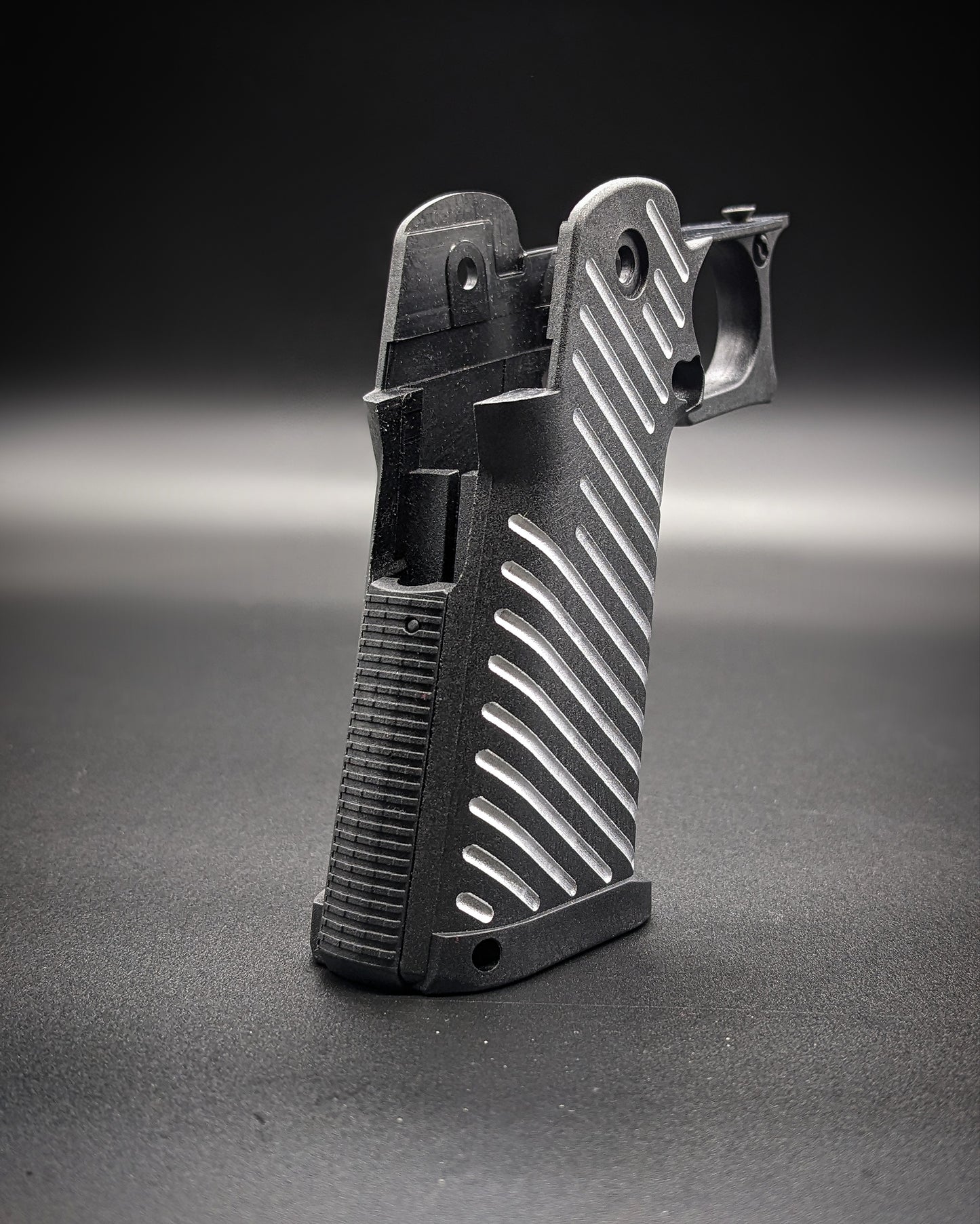 ICS 4.3/5.1 Hi-Capa Airsoft Grip - Stock (Silver Lines)