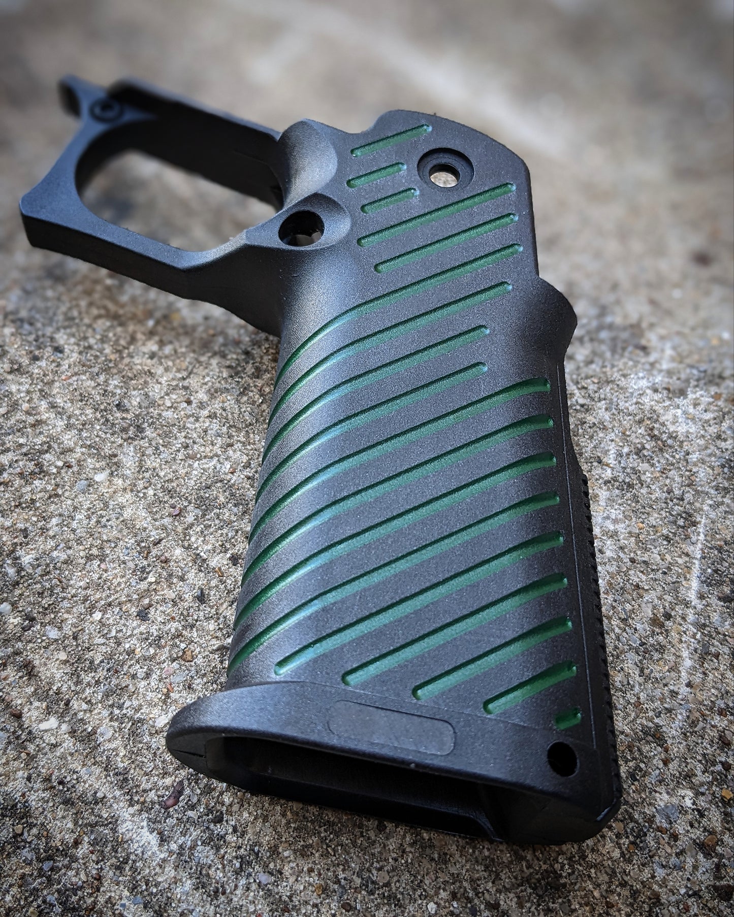 ICS 4.3/5.1 Hi-Capa Airsoft Grip - Stock (Green Lines)