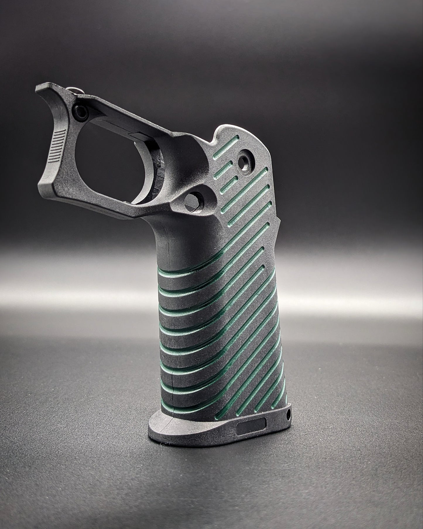 ICS 4.3/5.1 Hi-Capa Airsoft Grip - Stock (Green Lines)