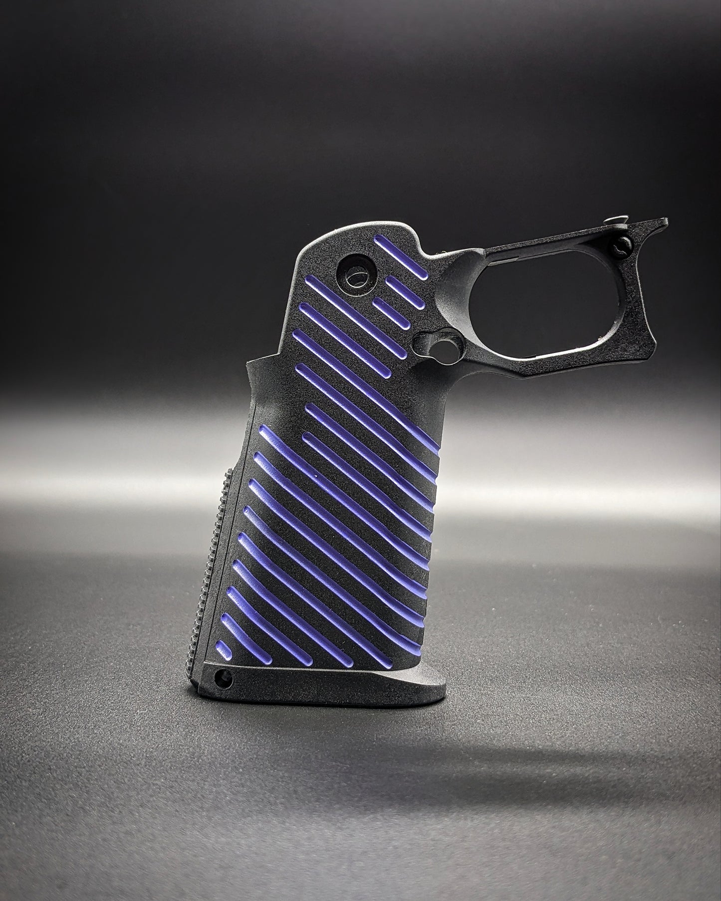 ICS 4.3/5.1 Hi-Capa Airsoft Grip - Stock (Purple Lines)