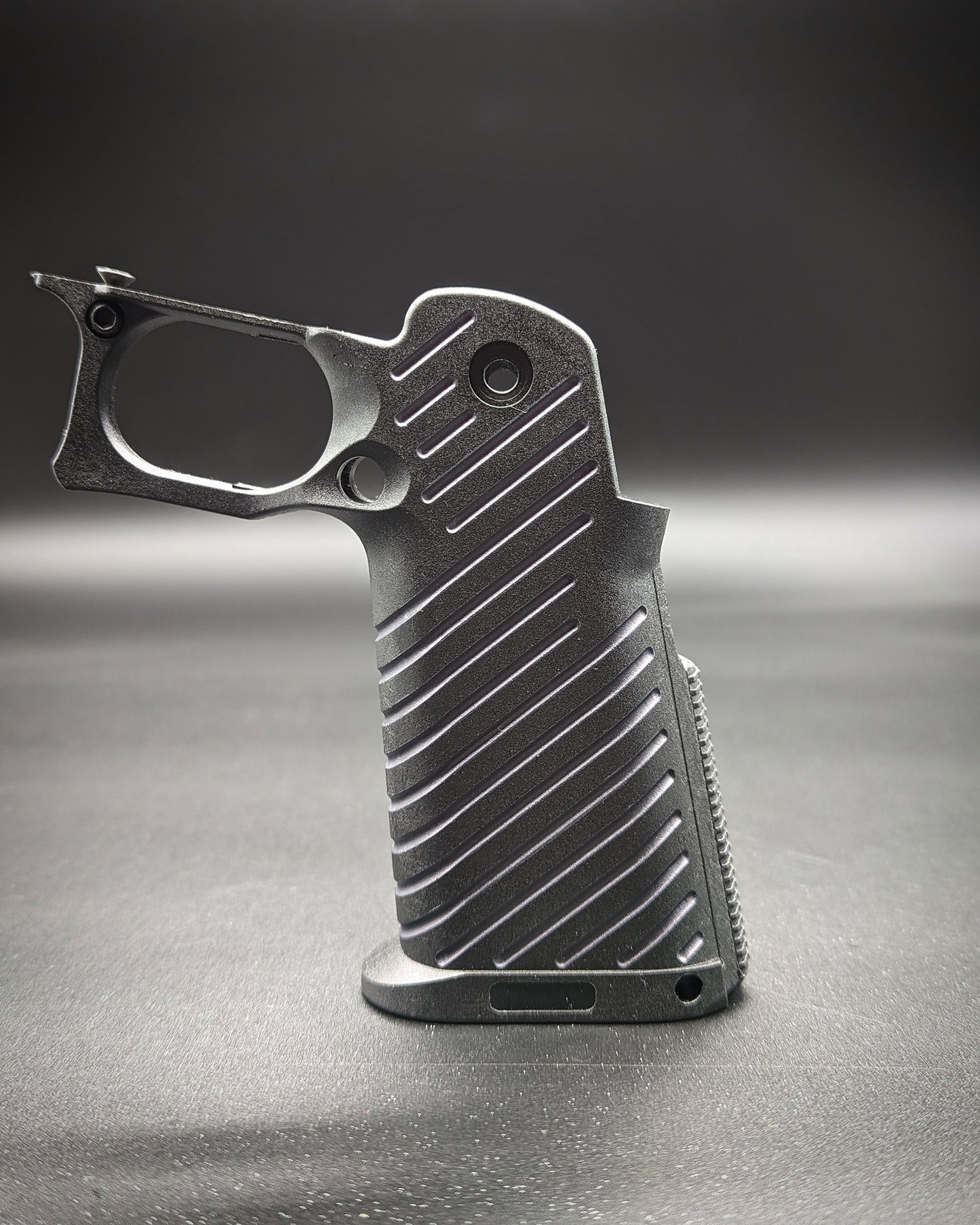 ICS 4.3/5.1 Hi-Capa Airsoft Grip - Stock (Dark Grey Lines)