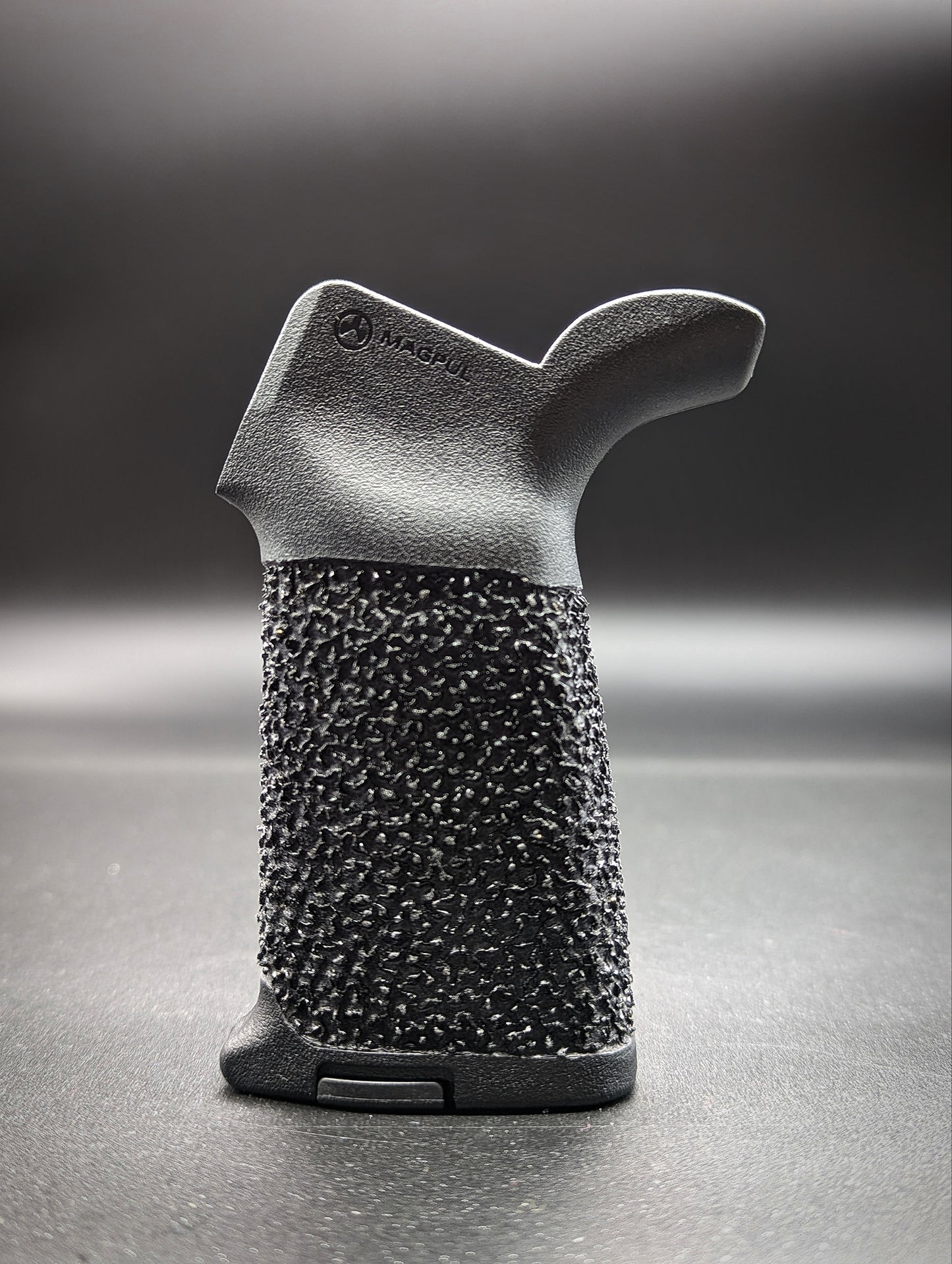 Magpul Moe AR Pistol Grip Stippled -Aster