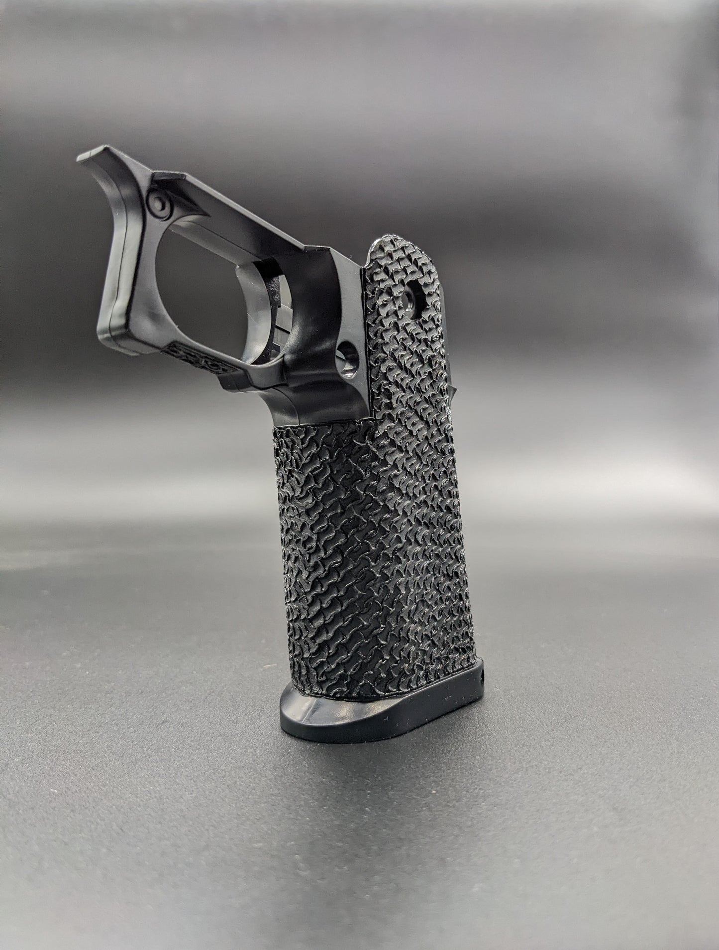 Cow Cow Hi-Capa 4.3/5.1 Stippled Grip - Wave Chaser