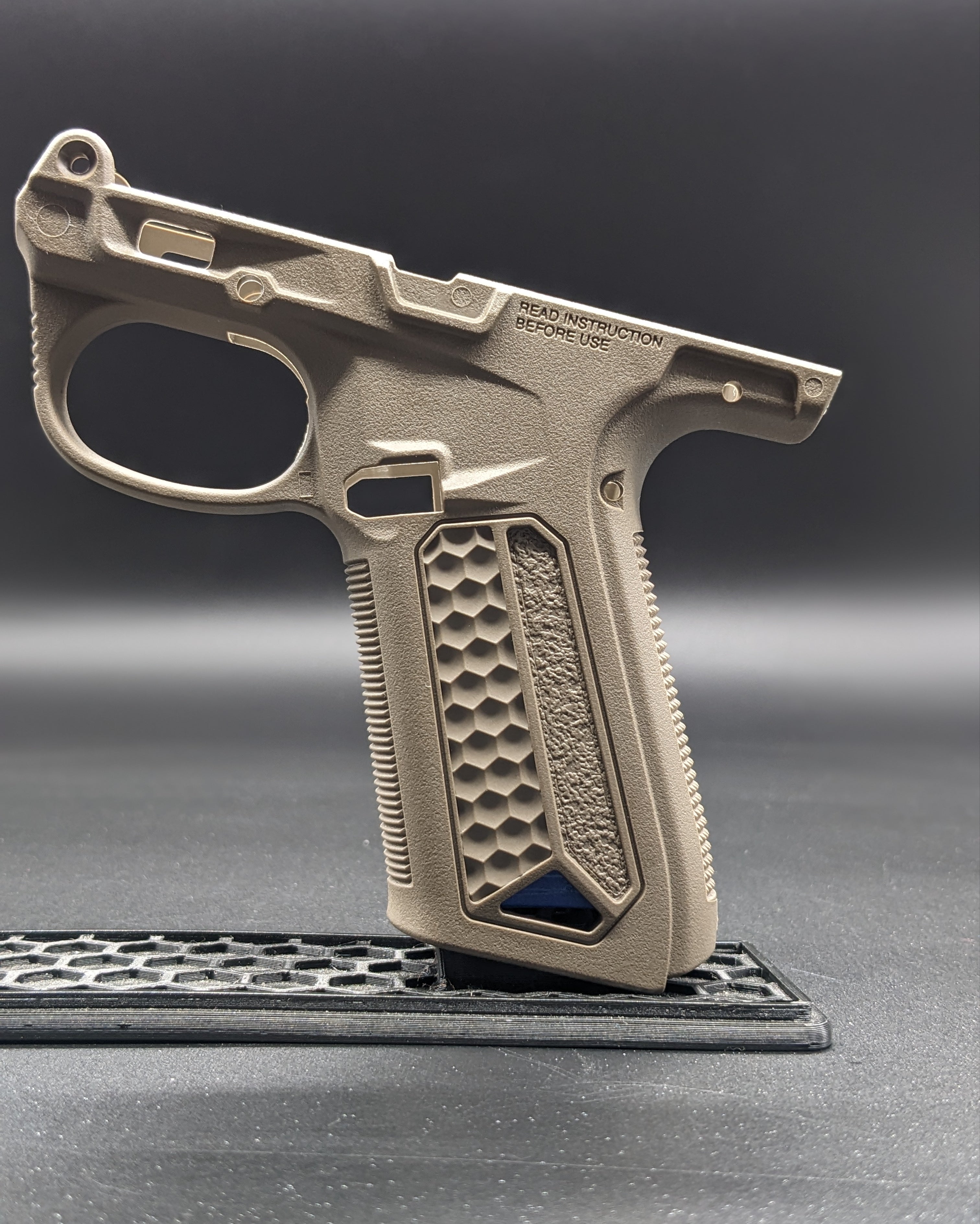 Action Army OEM AAP-01 Grip - Tan (Stock) – roguecapa