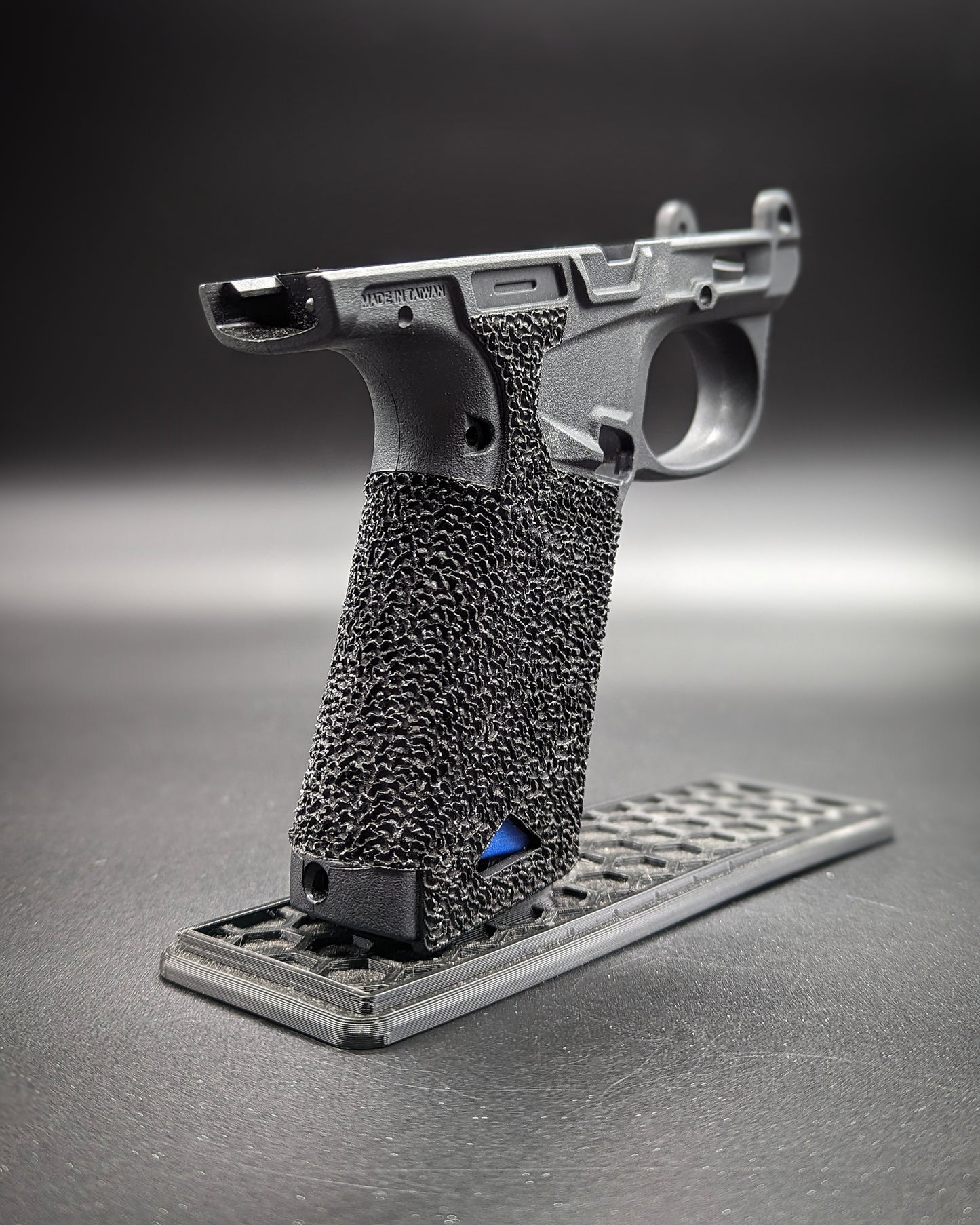 Action Army OEM AAP-01 Grip Stippled - Vector